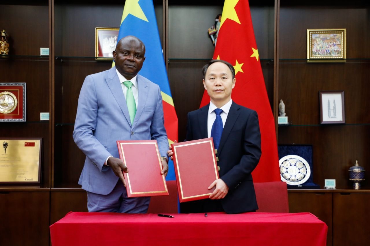 Signature du Mémorandum d’entente sur la coopération Agricole entre la République Populairede la chine et la République Démocratique Du Congo.
