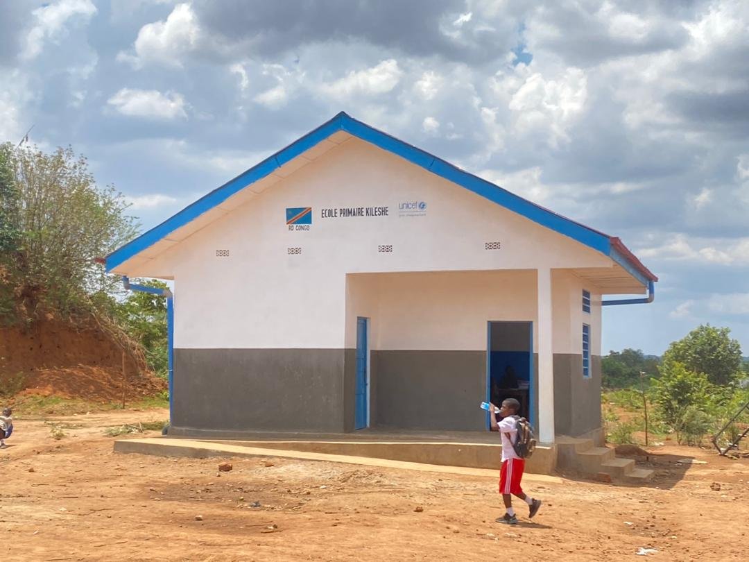 EPST: LES ENSEIGNANTS DE L'EP. KILESHE AU QUARTIER KIPANTA NON MECANISÉS