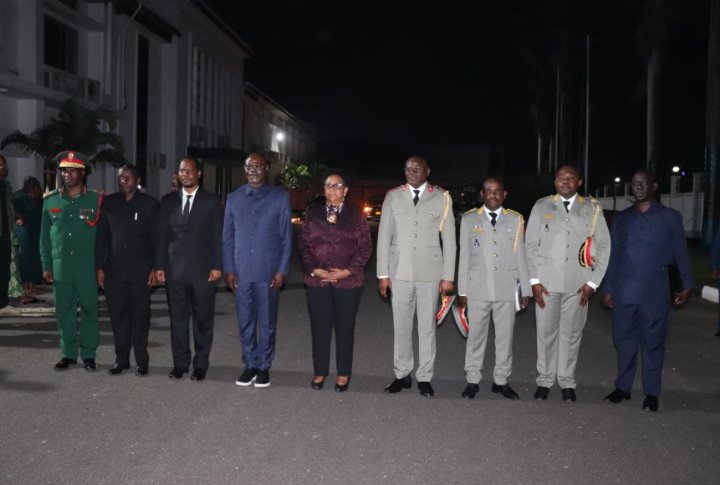 RDC-Tanzanie : le ministre de la Défense à Dar es-Salam pour relancer la coopération militaire